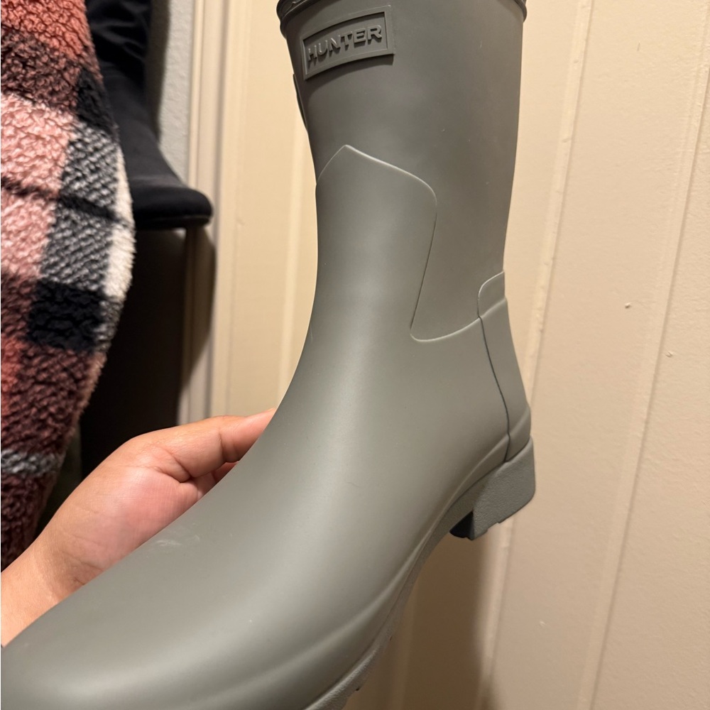 Hunter Sage Green Rubber Boots View 3